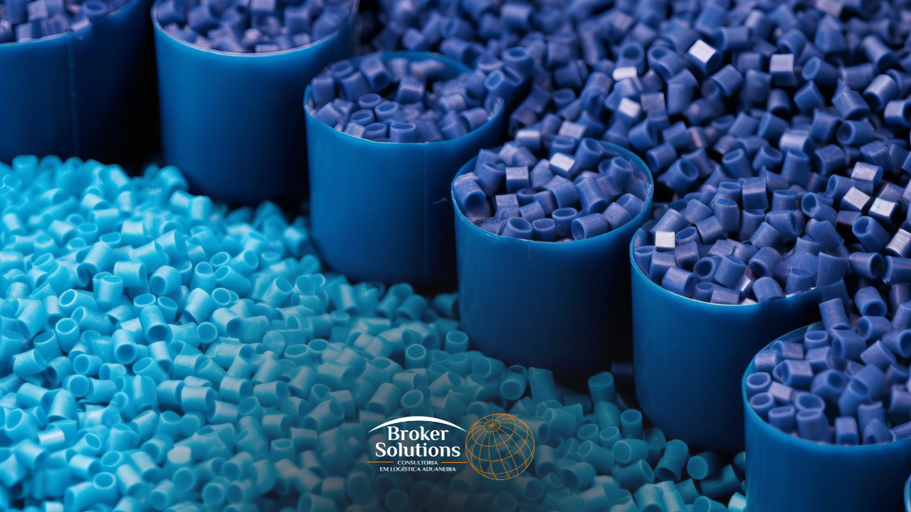componentes plásticos em indústria e checklist de conformidade na importação